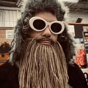 Meet your Posher, Matthew